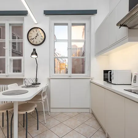 Plac Zamkowy 15-19 By Homeprime Lägenhet